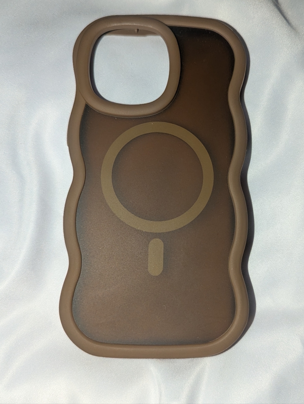 Wavy Silicone MagSafe-Compatible Brown iPhone 14 Pro Max Case